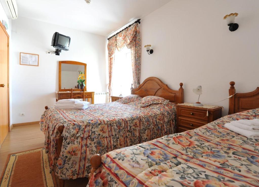 Hotel Aviz Figueira da Foz Rom bilde